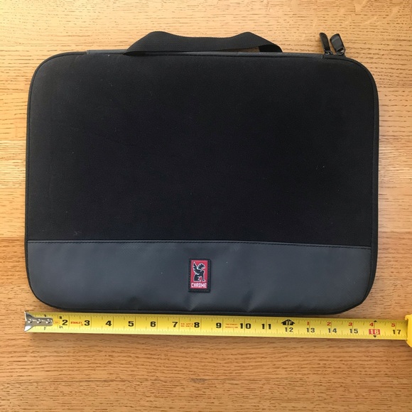 chrome laptop sleeve